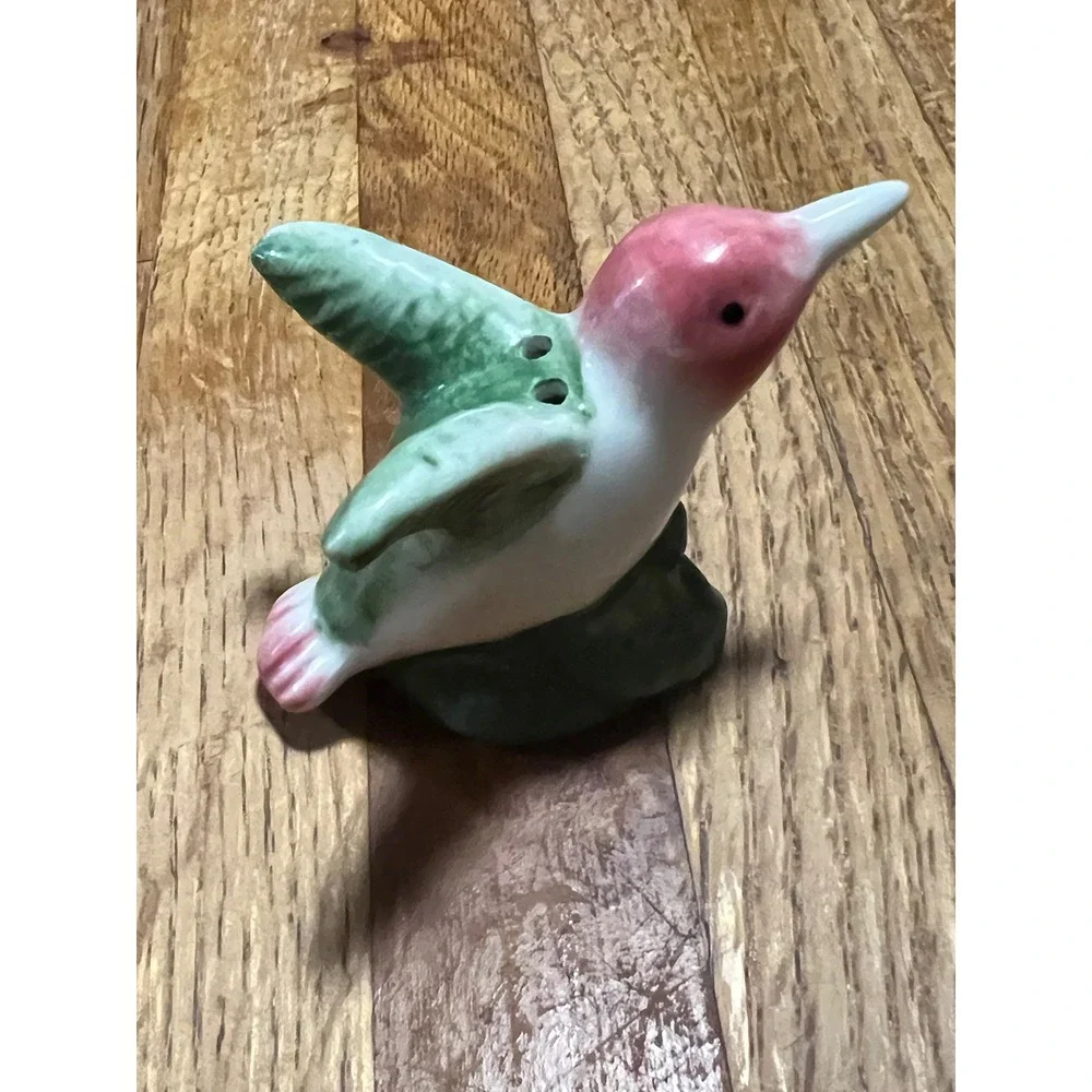 Vintage Ceramic Hummingbird Salt Pepper Shaker Pink Bird Floral Replacement
